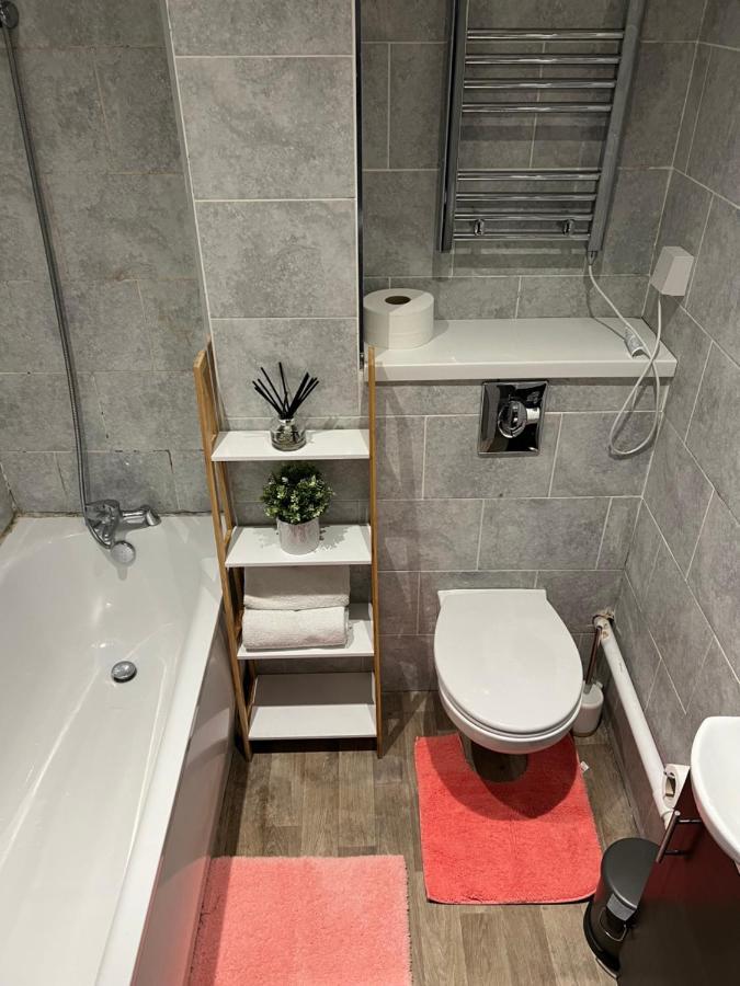 3 Bedroom Flat In King's Cross, St Pancras's. 2 Minutes To Euston. Appartement