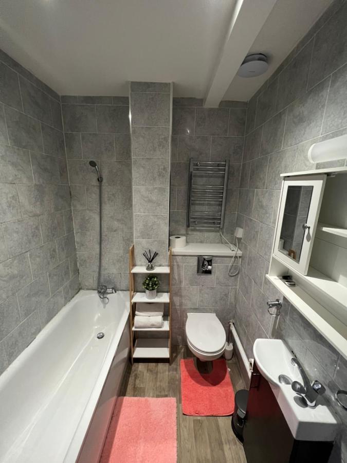 Appartement 3 Bedroom Flat In King's Cross, St Pancras's. 2 Minutes To Euston. *